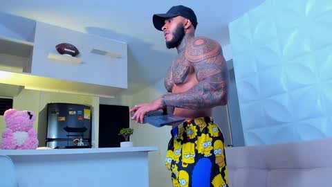 Snapshot of muscle_man19 chatting on 7, 2, 2025 Nick online show from 7, 2, 2025