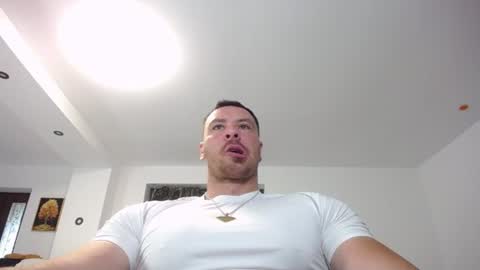 Snapshot of muscleaj69 chatting on 20, 6, 2026 AJ online show from 20, 6, 2026
