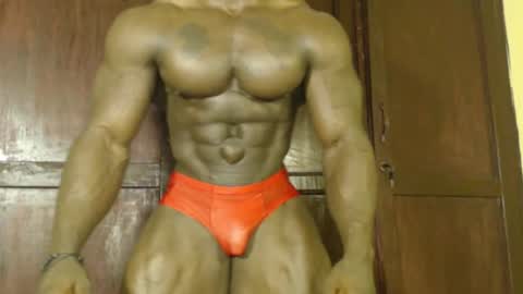 musclegod23 online show from 18, 10, 2025