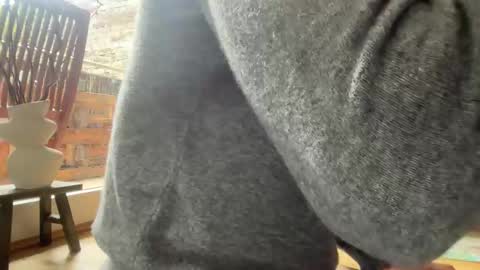 Snapshot of musclehair3 chatting on 20, 5, 2026 musclehair3 online show from 20, 5, 2026