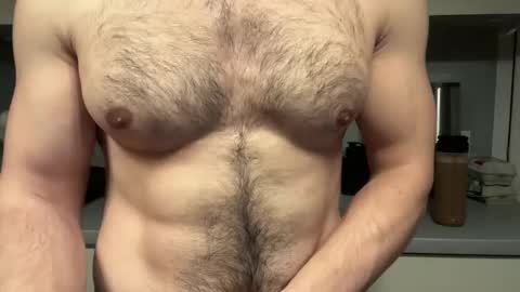 Snapshot of musclehair3 chatting on 20, 5, 2026 musclehair3 online show from 20, 5, 2026