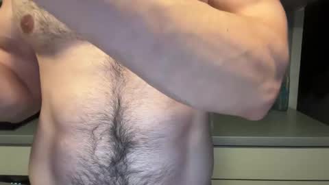 Snapshot of musclehair3 chatting on 25, 5, 2026 musclehair3 online show from 25, 5, 2026