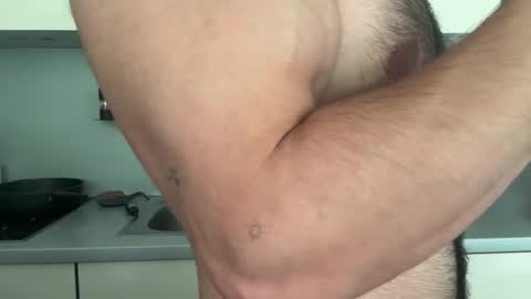 Snapshot of musclehair3 chatting on 6, 6, 2026 musclehair3 online show from 6, 6, 2026