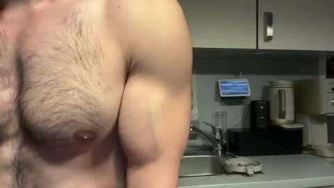 Snapshot of musclehair3 chatting on 9, 7, 2026 musclehair3 online show from 9, 7, 2026