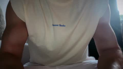 Snapshot of musclehair3 chatting on 12, 7, 2026 musclehair3 online show from 12, 7, 2026