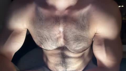 Snapshot of musclehair3 chatting on 7, 8, 2026 musclehair3 online show from 7, 8, 2026
