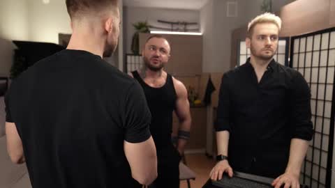 Snapshot of muscularfriend chatting on 9, 3, 2025 Ivan online show from 9, 3, 2025