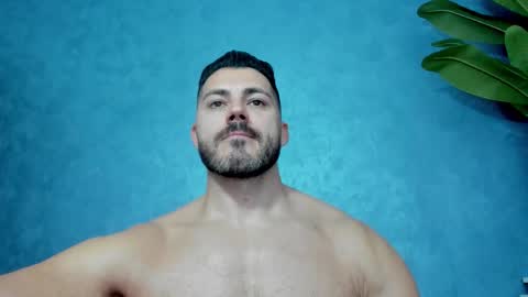 muscularmaster onlyfans online show from 1, 11, 2025