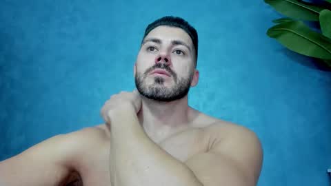 muscularmaster onlyfans online show from 29, 11, 2025