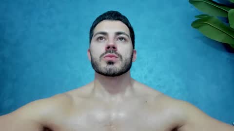 muscularmaster onlyfans online show from 17, 12, 2025