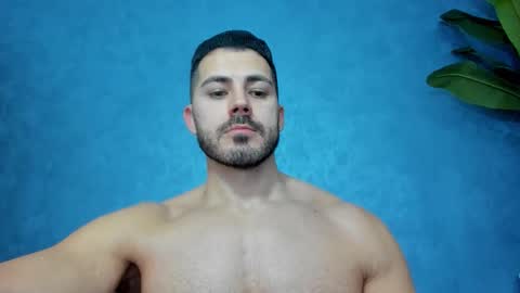 muscularmaster onlyfans online show from 18, 1, 2026