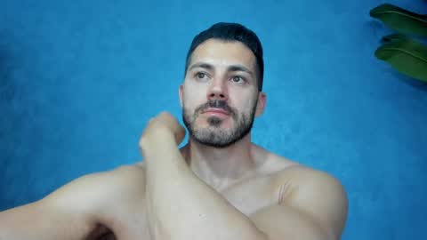 Snapshot of muscularmaster chatting on 15, 5, 2026 muscularmaster onlyfans online show from 15, 5, 2026