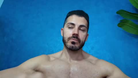 Snapshot of muscularmaster chatting on 11, 6, 2026 muscularmaster onlyfans online show from 11, 6, 2026