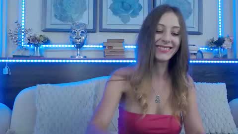 Snapshot of musedollx chatting on 3, 10, 2025 Luna online show from 3, 10, 2025