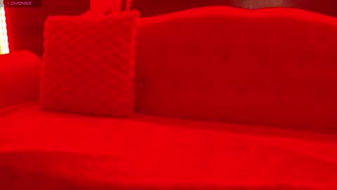 Snapshot of musedollx chatting on 26, 10, 2025 Luna online show from 26, 10, 2025