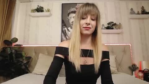 Luna  online show from 20, 5, 2026