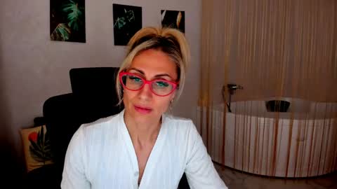 Diana online show from 19, 4, 2026