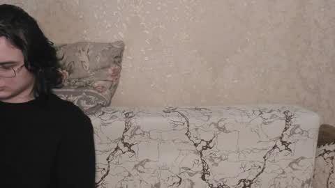 cute couple online show from 21, 4, 2026