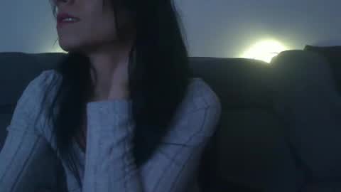 Snapshot of mweed95 chatting on 27, 11, 2025 mweed95 online show from 27, 11, 2025