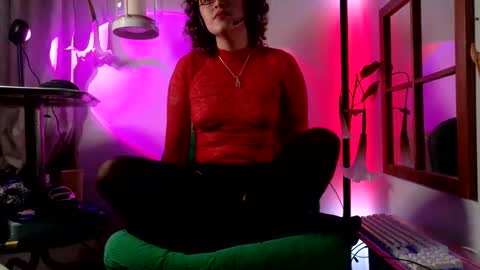 Mx. Anouk Divine online show from 1, 5, 2026
