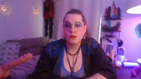 Mx Charlotte online show from 21, 7, 2026