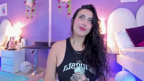 Snapshot of my_aleja_ chatting on 4, 10, 2025 my_aleja_ online show from 4, 10, 2025