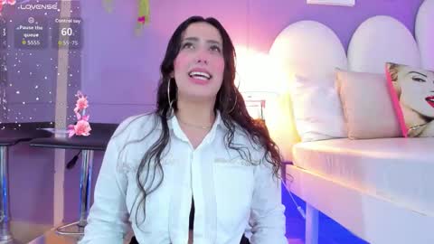 Snapshot of my_aleja_ chatting on 13, 11, 2025 my_aleja_ online show from 13, 11, 2025