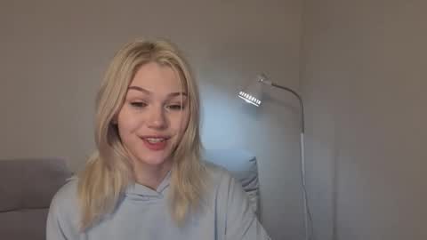 Snapshot of my_april chatting on 3, 3, 2026 April online show from 3, 3, 2026