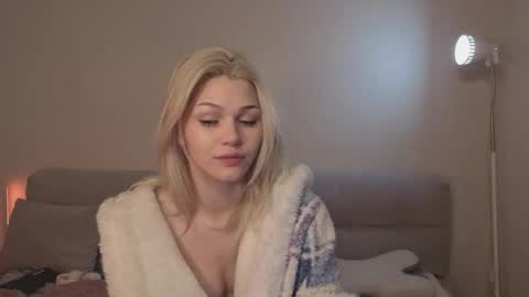 Snapshot of my_april chatting on 6, 3, 2026 April online show from 6, 3, 2026