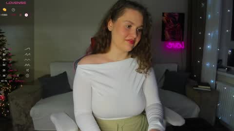 Snapshot of my_emmy chatting on 29, 12, 2024 Emmy online show from 29, 12, 2024