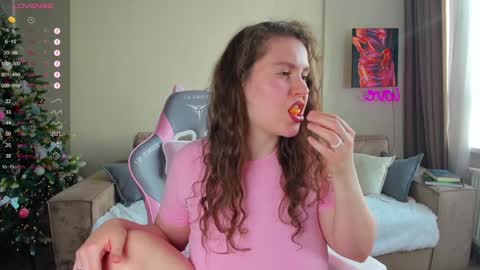 Snapshot of my_emmy chatting on 8, 2, 2025 Emmy online show from 8, 2, 2025