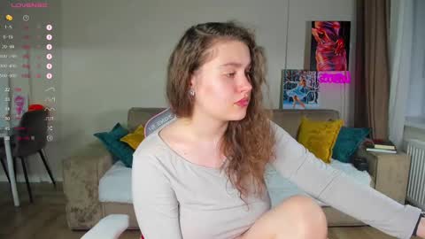 Snapshot of my_emmy chatting on 1, 3, 2025 Emmy online show from 1, 3, 2025