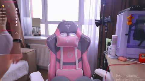 Snapshot of my_emmy chatting on 22, 2, 2026 Emmy online show from 22, 2, 2026