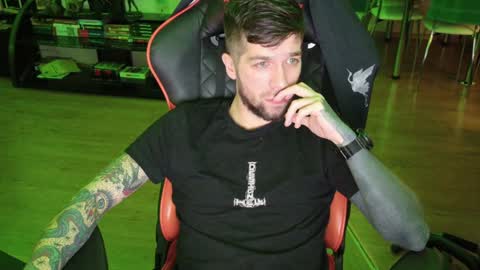 Snapshot of my_name_sinner chatting on 12, 1, 2025 you can call me Sinner online show from 12, 1, 2025