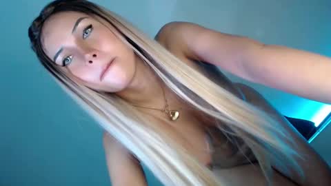 Snapshot of my_other_half chatting on 28, 1, 2025 Serena online show from 28, 1, 2025