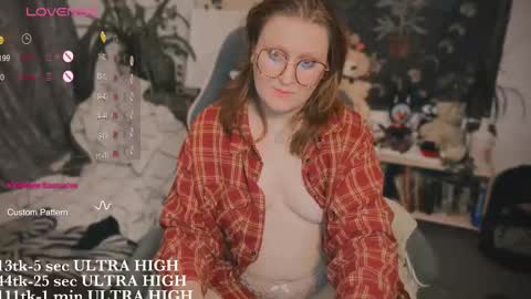 Snapshot of myanotherday chatting on 23, 9, 2025 Kate online show from 23, 9, 2025