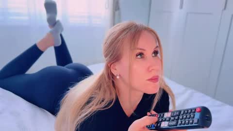 Mya-be Yours P online show from 25, 4, 2026