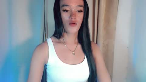 Snapshot of mykaliciousness chatting on 7, 11, 2025 mykaliciousness online show from 7, 11, 2025