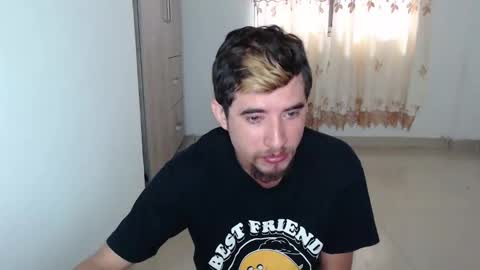 Snapshot of myke_xxx chatting on 20, 12, 2024 mike online show from 20, 12, 2024