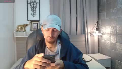 Im Mike online show from 26, 7, 2026