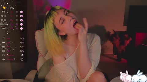 MylaFlores online show from 20, 12, 2024