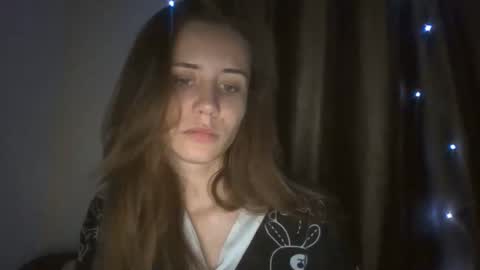 mylittle_flame online show from 4, 2, 2026