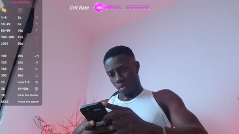 Mylo Wallace  online show from 28, 1, 2025