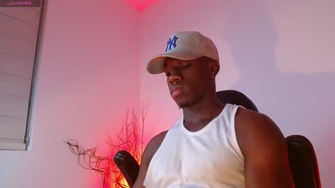 Mylo Wallace  online show from 8, 2, 2025