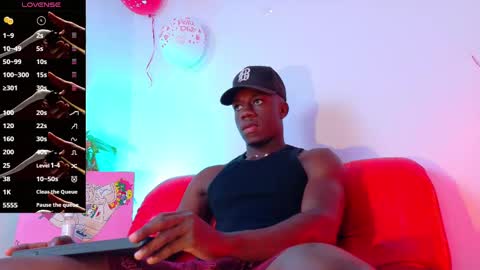 Mylo Wallace  online show from 3, 3, 2025