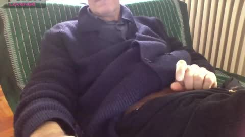 Bi sexy guy lovense hush is on private is open or password show tip if you like. online show from 28, 2, 2026