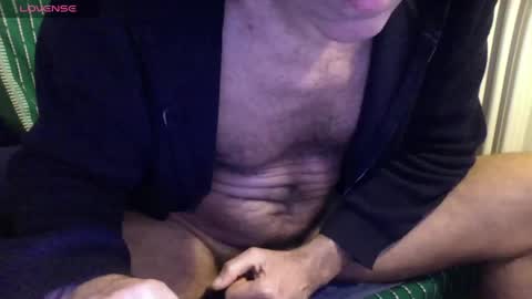 Bi sexy guy lovense hush is on private is open or password show tip if you like. online show from 14, 4, 2026