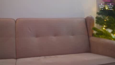 Snapshot of mysterious_ariel_ chatting on 28, 12, 2024 Ariel online show from 28, 12, 2024