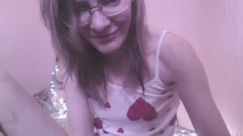 mysterious_blondy online show from 25, 4, 2026