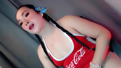 Snapshot of mysterious_kim chatting on 15, 10, 2025 kimmy online show from 15, 10, 2025